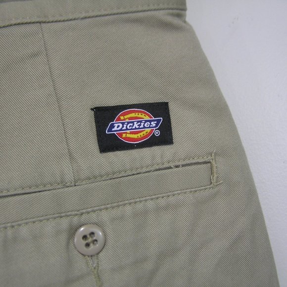 DICKIES SIZE 34 CARGO SHORTS LOOSE FIT - Picture 5 of 11